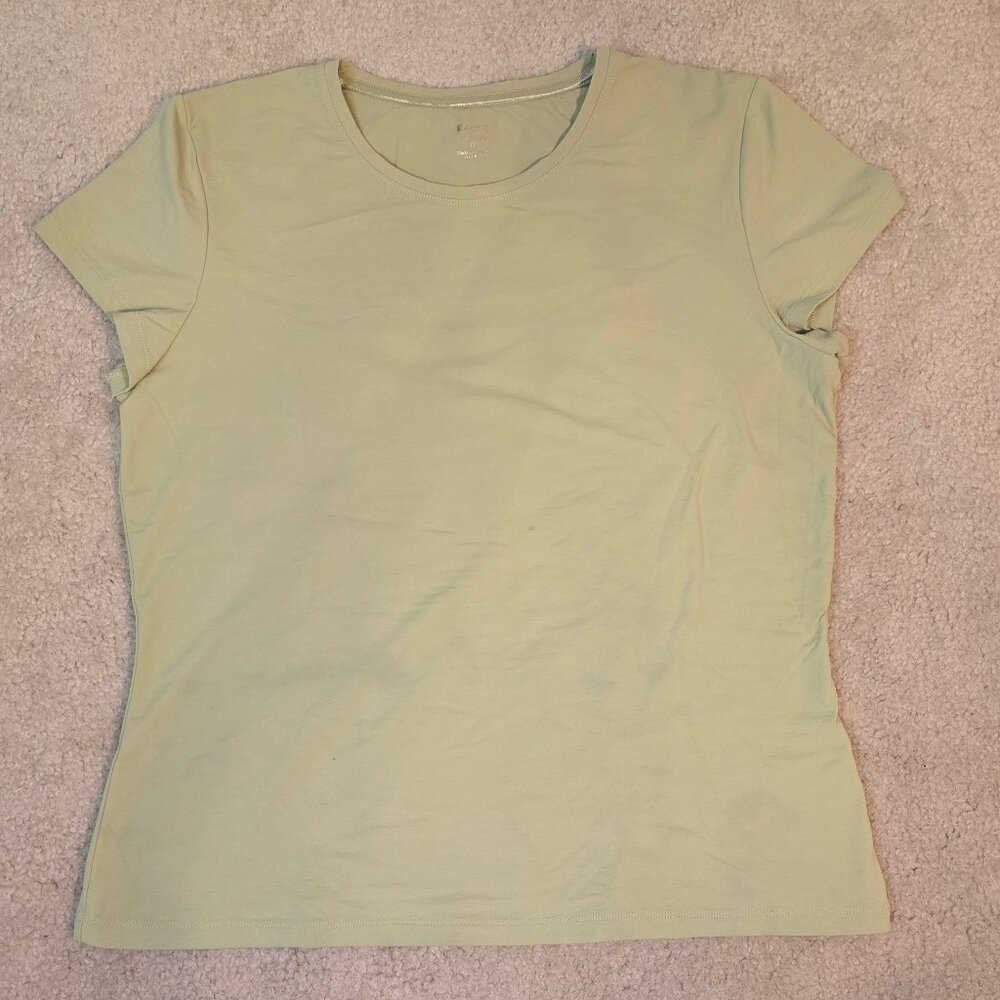 Green Tee - Picture 5 of 7